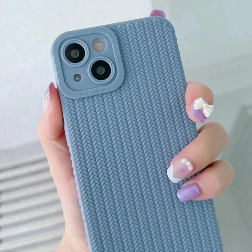 ⚠️Clearance iPhone 14/Pro/Pro Max Blue Textured Phone Case - Picture 2 of 4